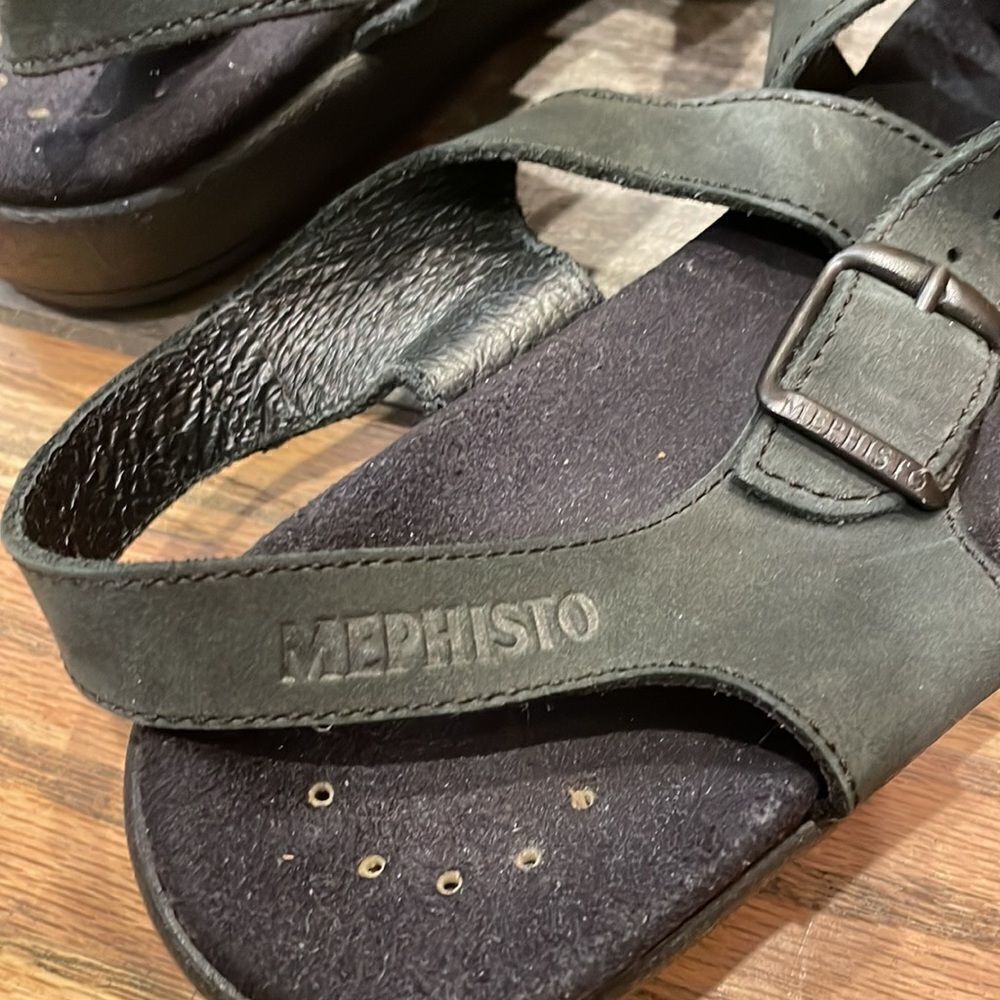 Mephisto woman’s black sandals - Picture 6 of 10